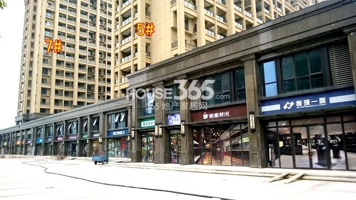 城发云锦城5、7号楼施工实景图 2015年5月摄