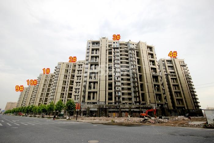 浙能广宇锦润公寓1-4、9、10号楼施工进度图 2015年6月摄