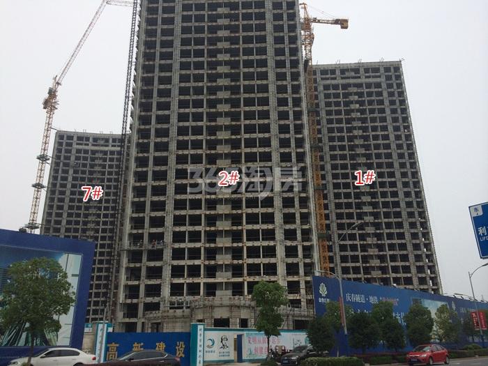 滨江金色江南1、2、7号楼施工实景图 2015年7月摄