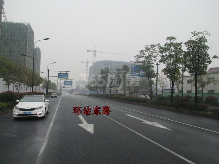 德信浙旅东宸周边环站东路实景图 2015年12月摄