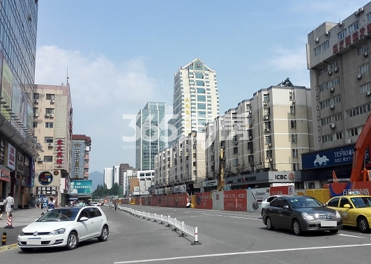 湖南路地下商业街在建实景图（6.24）