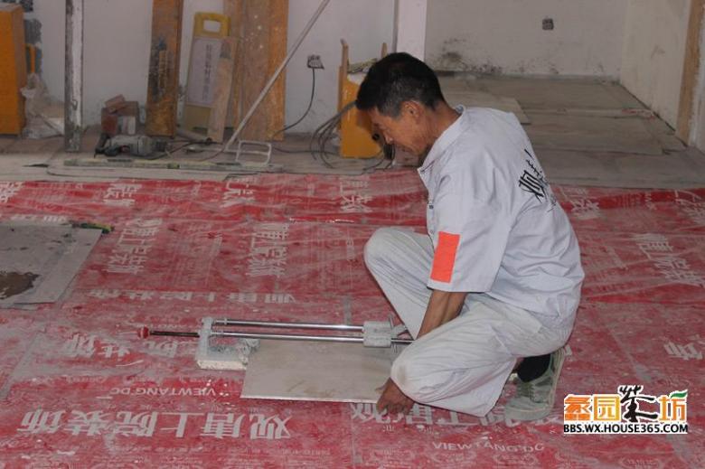 无锡瓦工工人的一天!